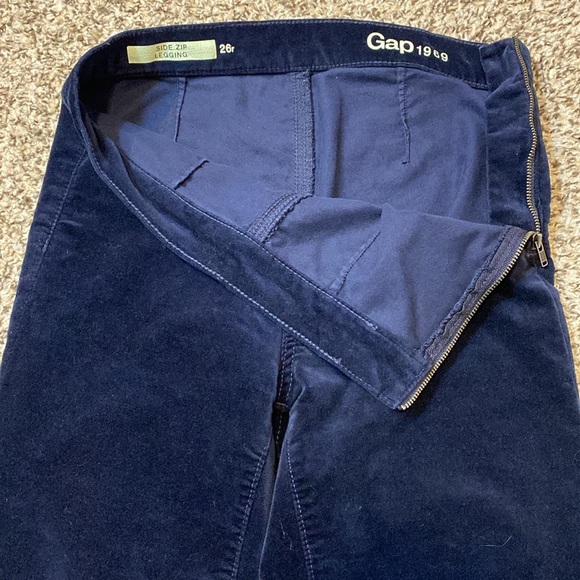 GAP Side Zip Blue Velvet Crop Leggings - Picture 4 of 6